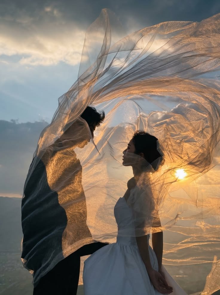 _softgirly's tweet photo. somewhere between a perfect love story and a dream https://t.co/wVZ6on6FEY