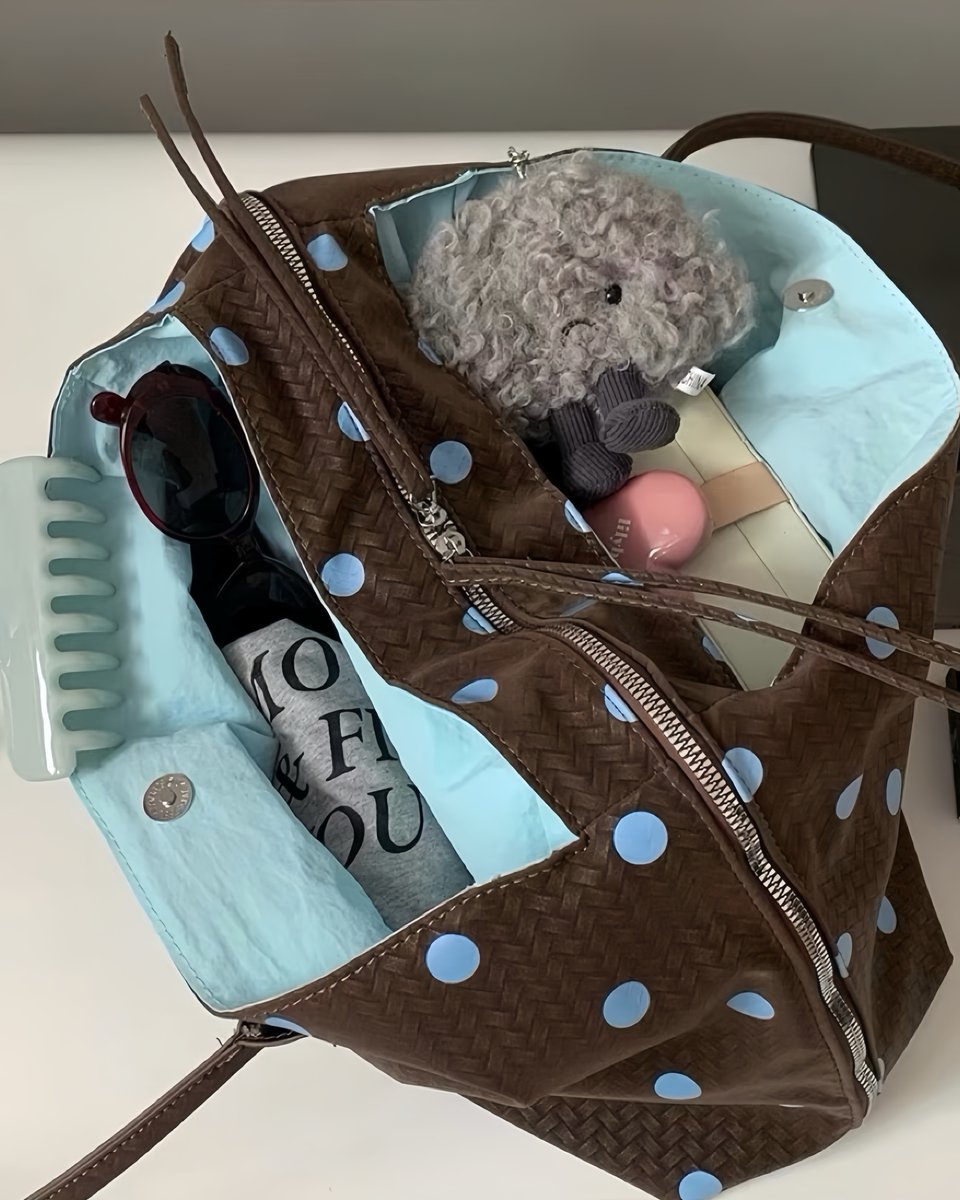 rubynienie's tweet photo. กระเป๋าแบรนด์ kilimula ที่สายแบกบ้านต้องมี ใบใหญ่จุของได้เยอะแล้วน้องน่ารักมินิมอลมินิใจสุดๆ💗 ที่สำคัญมีของพร้อมส่ง ไม่ต้องรอพรีแล้วงับ