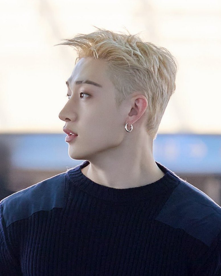 channieschild's tweet photo. the face card, the side profile… that nose… this man is UNREAL https://t.co/40OWKZmQlN