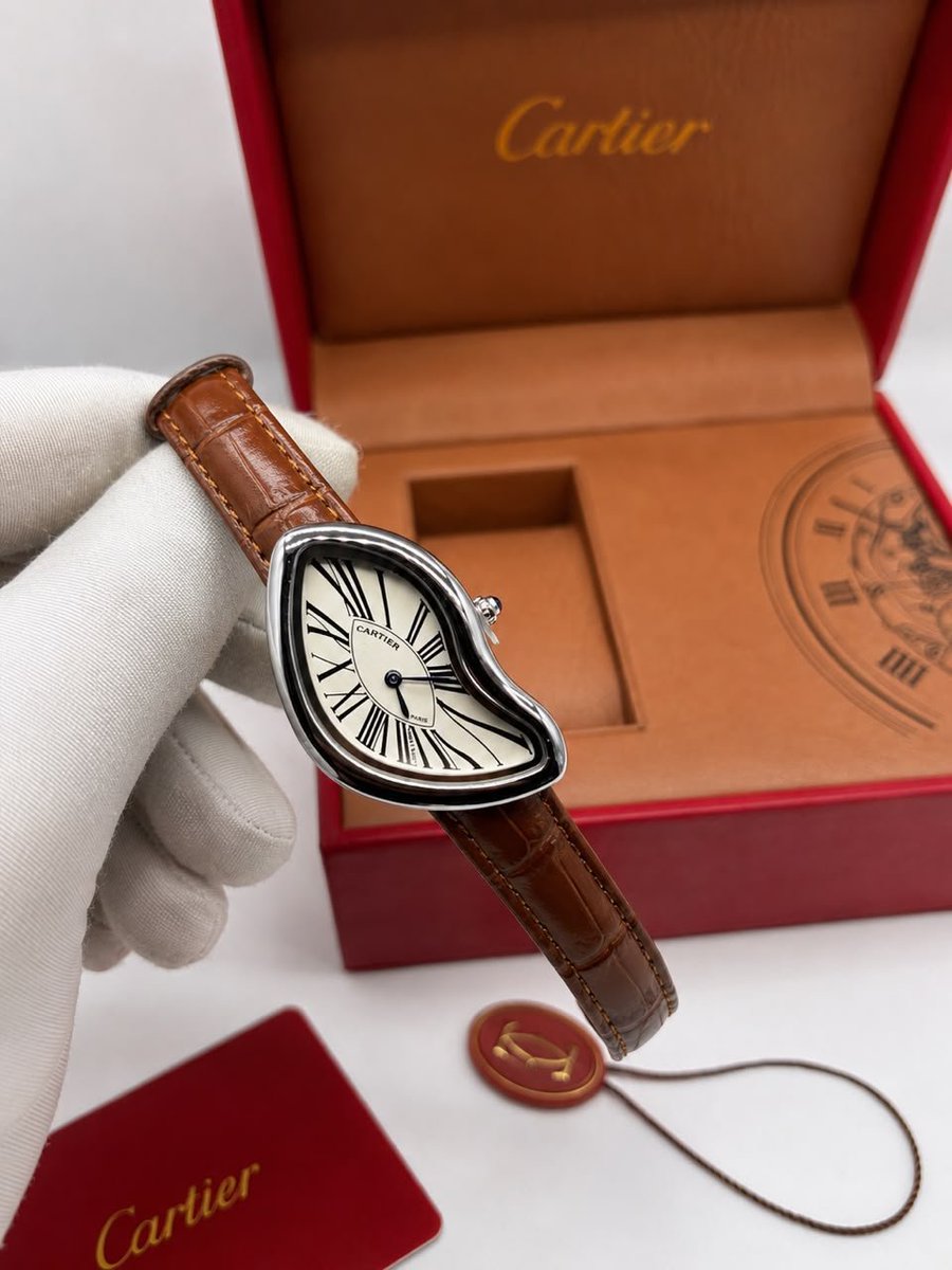 _teecollection's tweet photo. Time Piece 

Cartier Wrist Watch ⌚️ 
-Elegant Design
-Premium Luxury 
- Available ✅️ 

Price 🏷: 26k
📍 Kaduna, Kano
Nation Wide Delivery 📦 https://t.co/Q4nRQtru9l