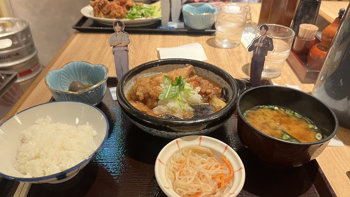 head814's tweet photo. 東京2日目
今日は聖地巡りしててやっと昼ごはん😋 https://t.co/dc8EckyMmk