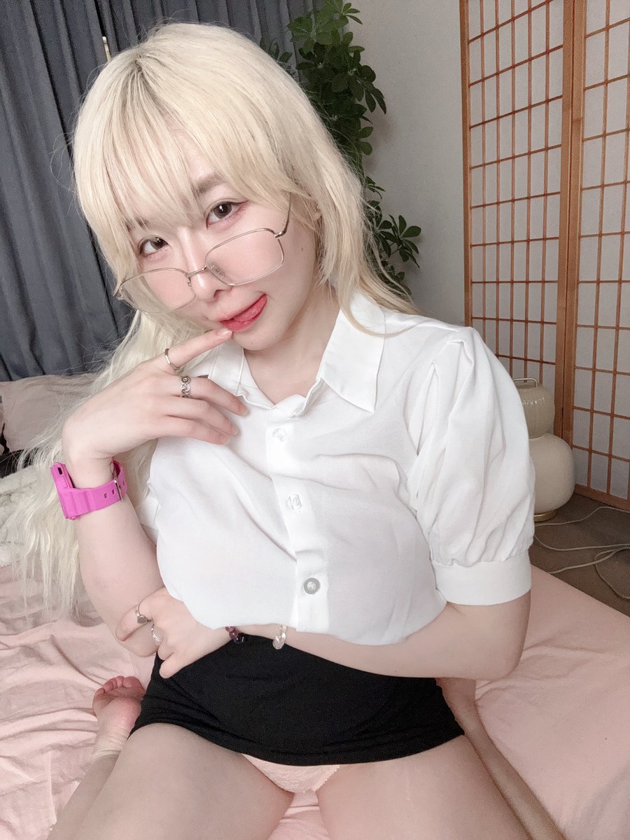 Ryokkoo025's tweet photo. I'm so wet.💦 https://t.co/88wrSG343m