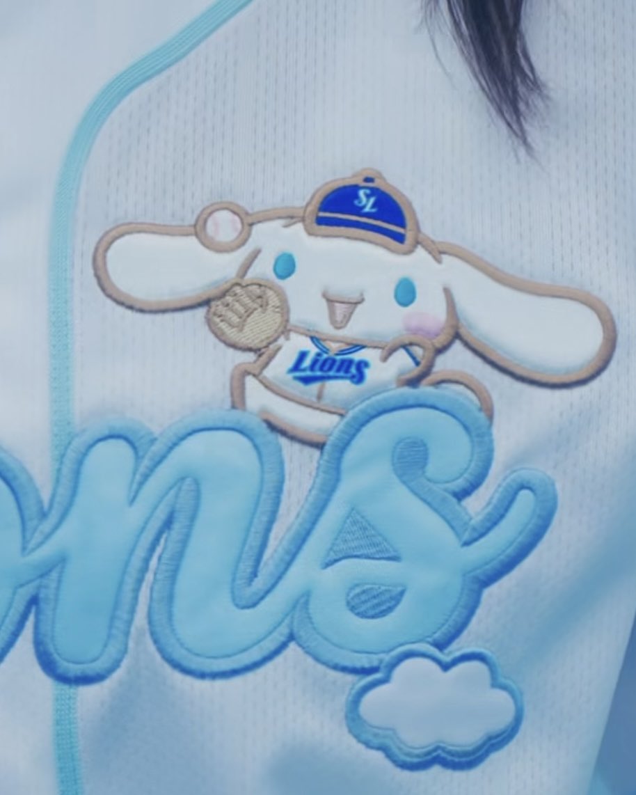 1uckynote55's tweet photo. 좌완투수콤 여러분.. 이졸귀좌완시나모롤뭐죠? 화이트구매 https://t.co/bmz9QTszSU