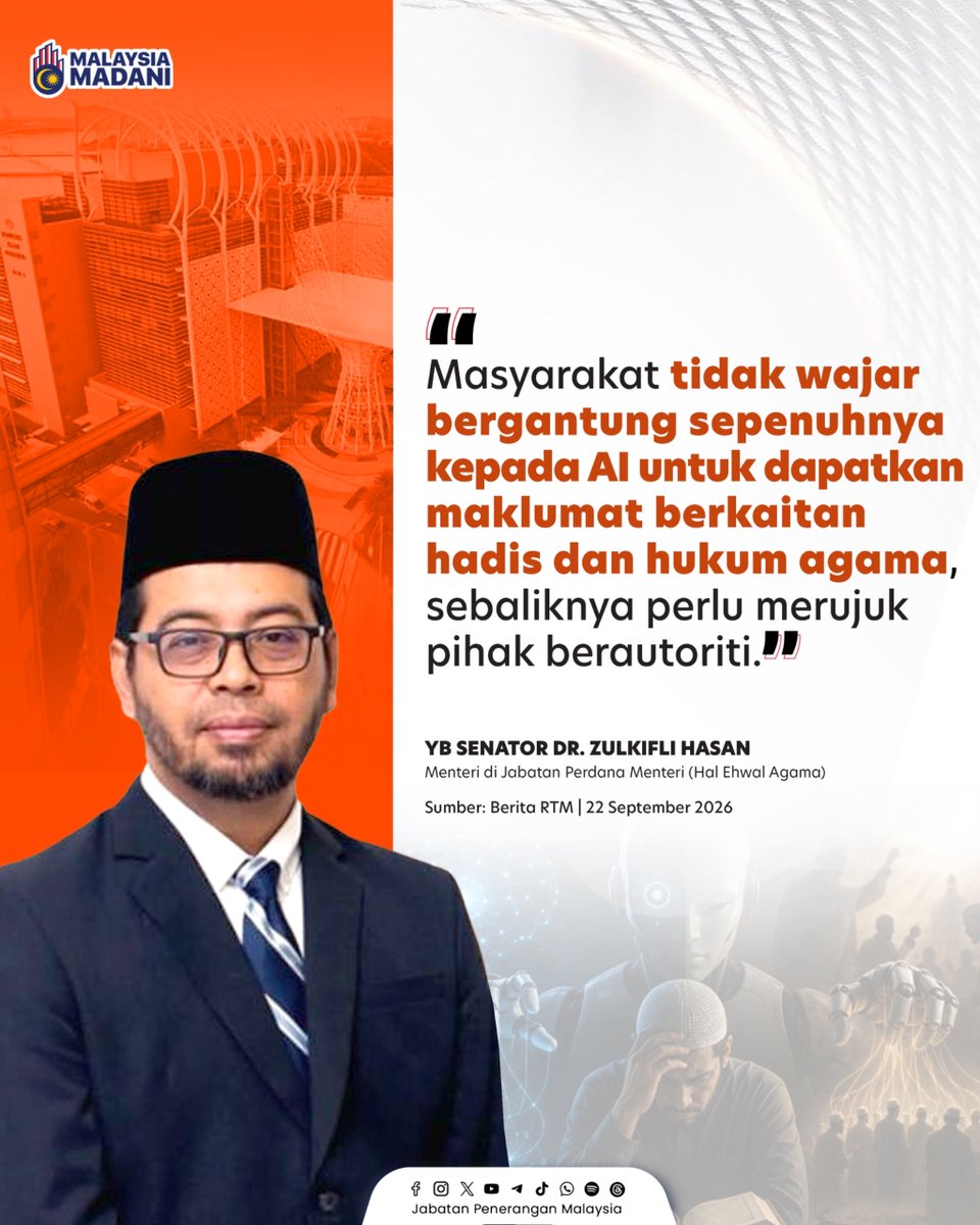 JPenerangan's tweet photo. AI boleh dimanfaatkan sebagai alat bantuan, namun penggunaannya perlu disertai disiplin ilmu serta bimbingan daripada mereka yang mempunyai kepakaran dalam bidang agama. 📚📑

#RancakkanMADANI
#MADANIBekerja
#TaatSetia
#JabatanPenerangan https://t.co/l17W0kcL65