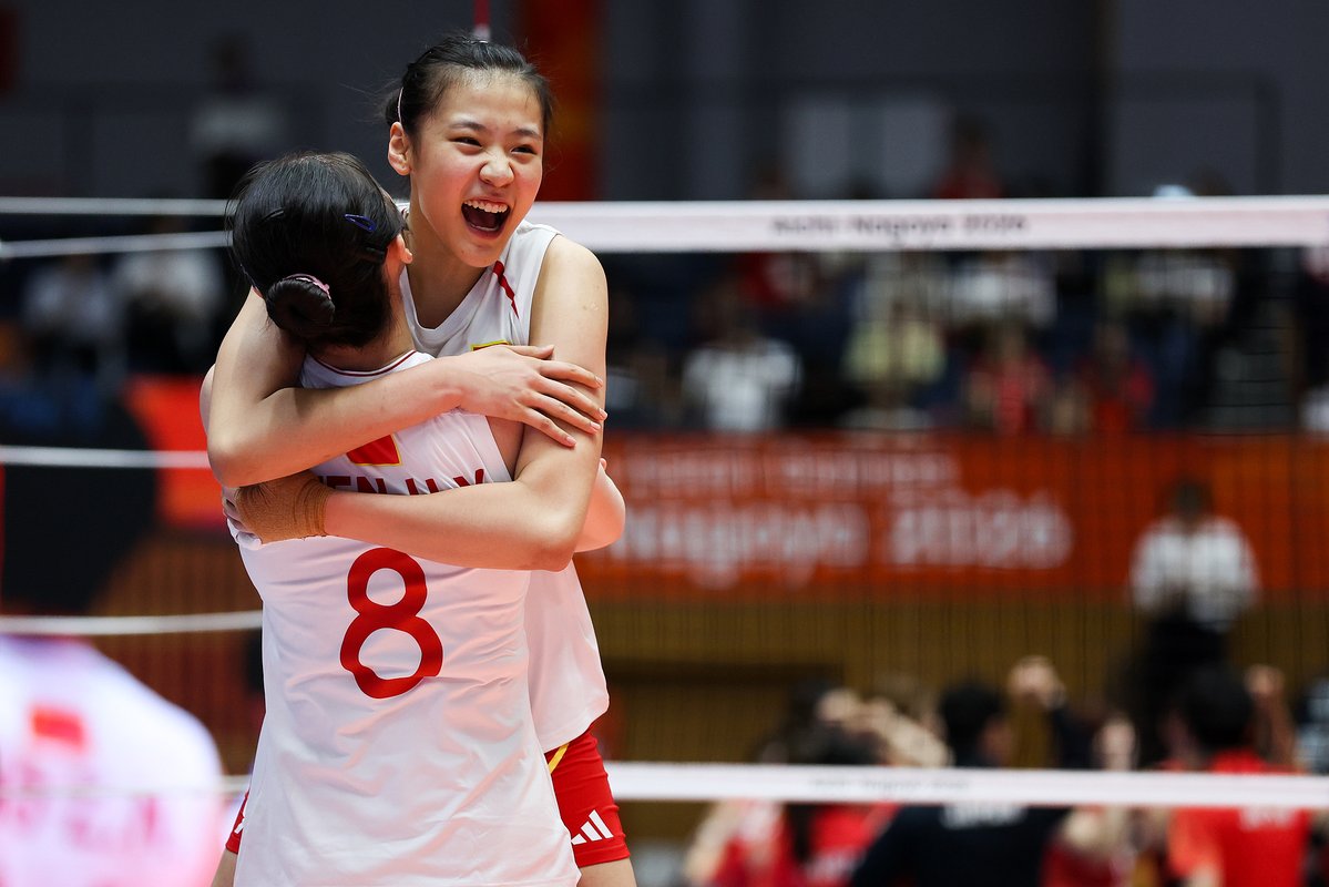 CGTNSportsScene's tweet photo. 🇨🇳🏐🏅China's women's #volleyball top stats at #AsianGames:

Wu Mengjie 86p (75/139, 3B, 8A)
Zhuang Yushan 78p (69/138, 7B, 2A)
Wang Aoqian 53p (41/70, 11B, 1A)
Tang Xin 44p (38/80, 4B, 2A)
Gong Xiangyu 21p (12/30, 8B, 1A)
Chen Houyu 16p (12/21, 4B)

(p=points, B=blocks, A=aces) https://t.co/hIYDbu593G