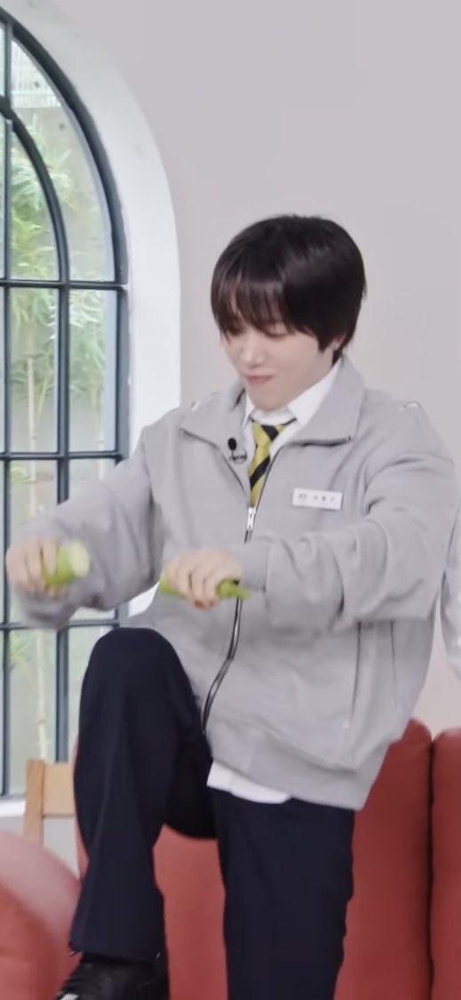 423chawoongz's tweet photo. #차웅기 #서정우 #박한 #아홉

                                !!!!!!
*촥*                      *화들짝*                    ‘하바이~얏!‘ https://t.co/MU6P2yykl3