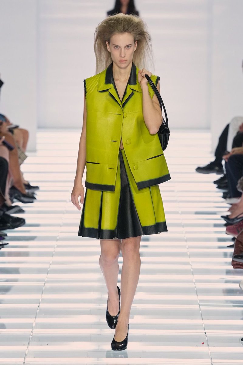 upnextdesigner's tweet photo. did you know miuccia prada is obsessed w skirtssss https://t.co/2X867b0C48