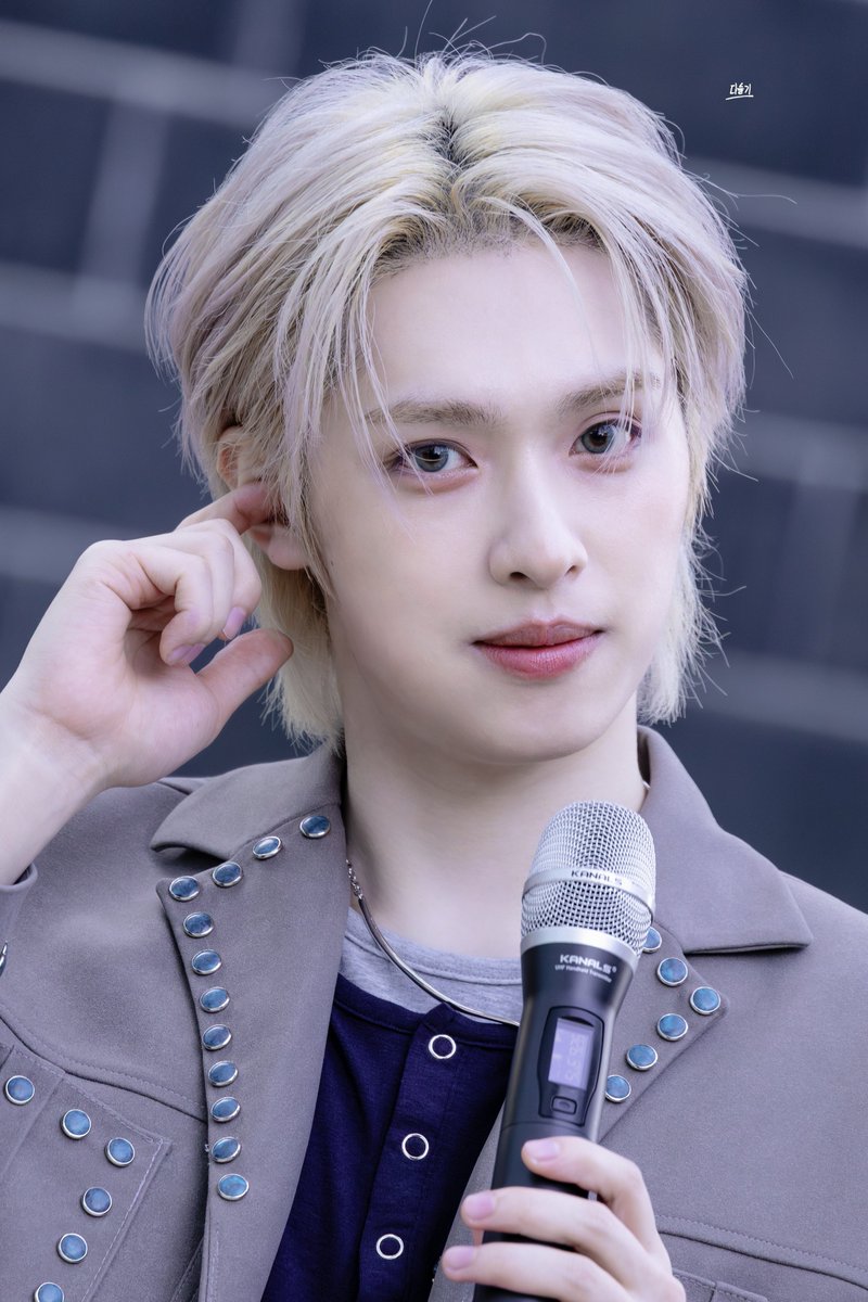 flajjjoo's tweet photo. 엑스디너리 히어로즈 가온 https://t.co/R3Z2nbubmJ