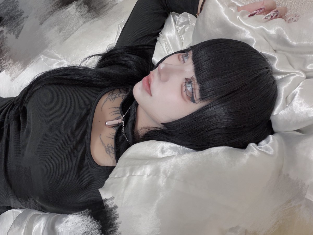 hp00__x's tweet photo. 全然私に興味無いじゃん https://t.co/T8uTtKCaAy