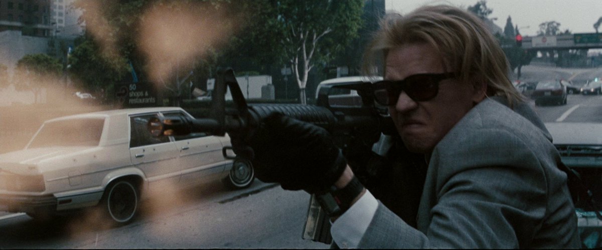 heatframes's tweet photo. HEAT (1995) - FRAME 2057 https://t.co/vpcbvraL75