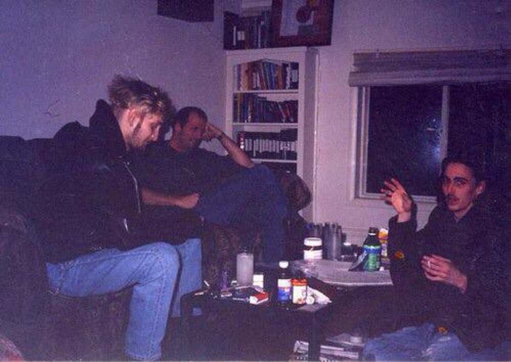 AiCLayneStaley's tweet photo. Seattle, circa 1995

Layne Staley, John Baker Saunders and Mike McCready inside the apartment Layne shared with Johnny Bacolas— a snapshot from the heart of Seattle’s ’90s music scene. https://t.co/lgnpclkNFc