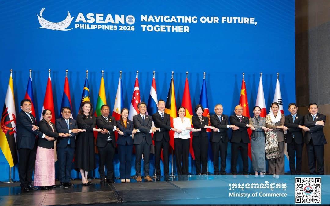MoCCambodia's tweet photo. Her Excellency CHAM Nimul, Minister of Commerce and Cambodia’s ASEAN Economic Minister, led the Cambodian delegation in attending the 29th AEM-Plus Three Consultation….
👉 Read more: https://t.co/x0y4OnaNcy https://t.co/UshKasi3CZ