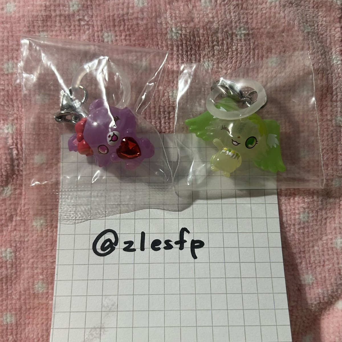 zlesfp's tweet photo. ジュエルペット めじるしアクセサリー 交換

【譲】ガーネット・ペリドット
【求】ルーア

郵送・同日発送での交換希望です📮
お気軽にお声掛けください！ https://t.co/N7WIcs8Uj3