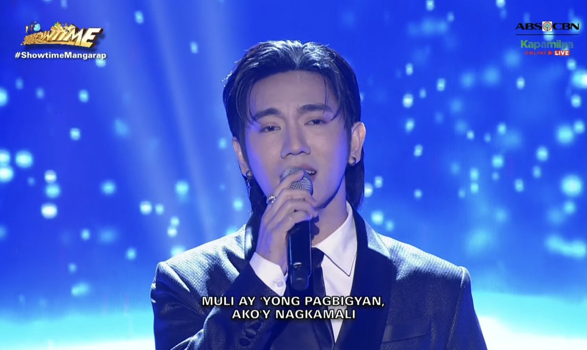 lvsjmielle's tweet photo. hulog na hulog na... ako sa boses ni JM ๐ซ
#JMDCLiveOnShowtime
#ShowtimeMangarap https://t.co/8zwdUQ7JT8