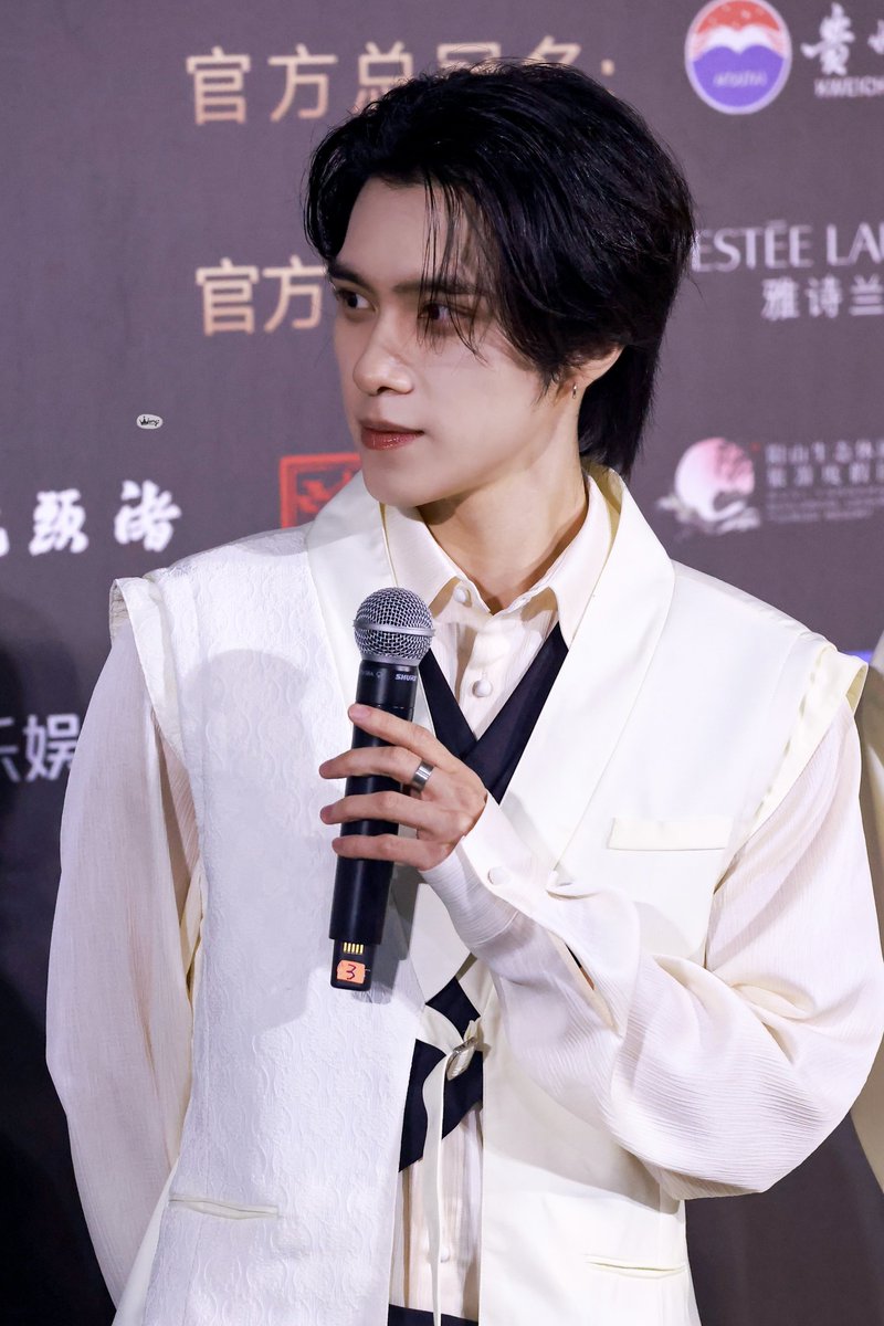 wong_benignboy's tweet photo. 2026SEP22
WMA 2026 in Wuxi

Red Carpet

#HENDERY #헨드리 #黄冠亨
#威神V #WayV #WeishenV https://t.co/NM5BZiRf3u