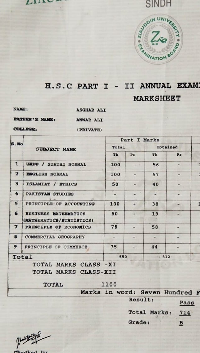 Asgharmkq's tweet photo. Respected @BBhuttoZardari @AseefaBZ Sir I am Asghar Ali from Umerkot, Intermediate Pass with B Grade 714 Marks from Ziauddin Board (2024). Jobless 11 years, 3 children. Please help for any small job. 🙏 https://t.co/0YKgfRrHV4