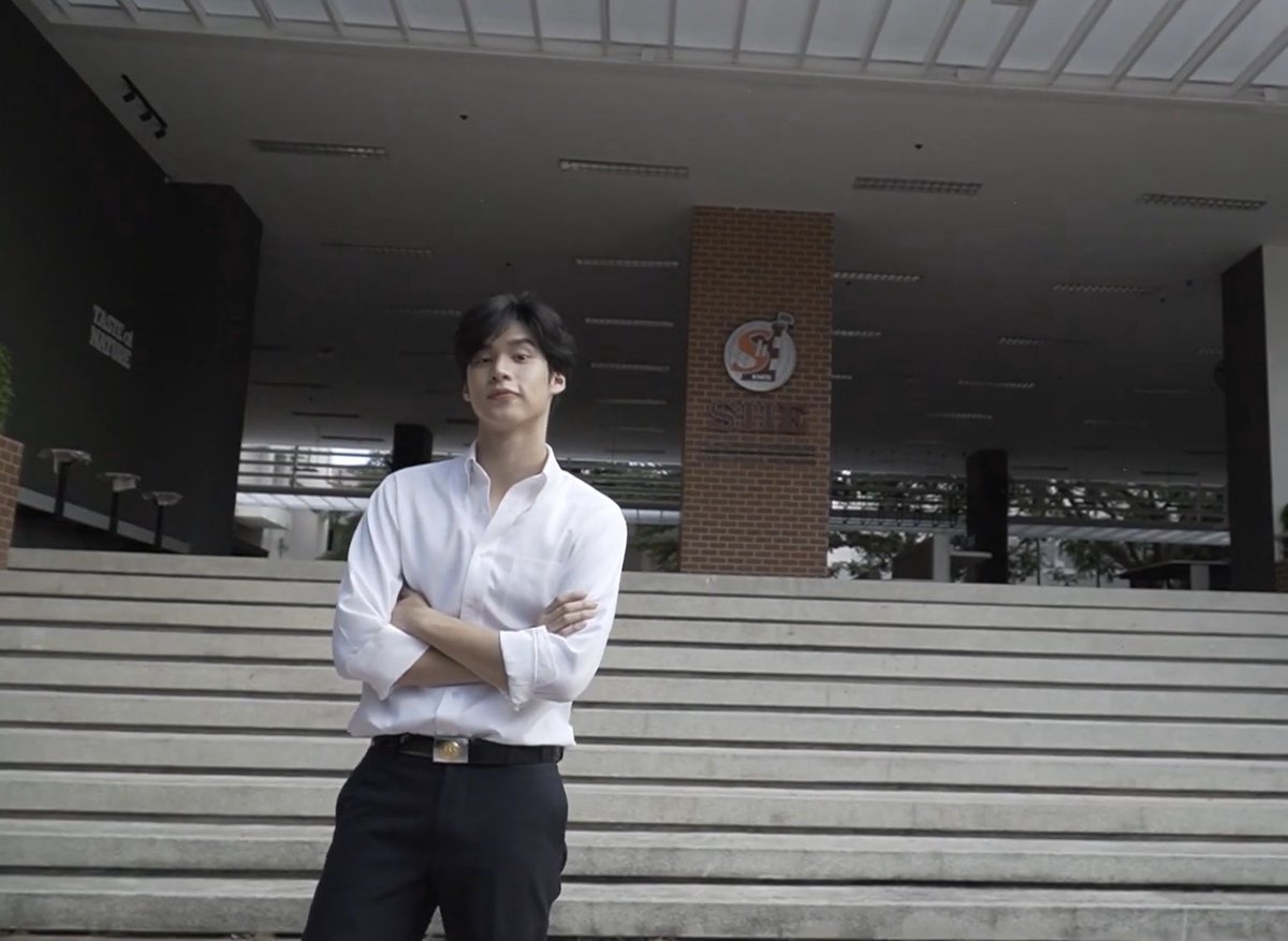jellyj_an_'s tweet photo. วิดวะลาดกระบังที่เจอมานี่ยกให้พีคหล่อสุดเพราะจั๋นติ่ง อยากเกิดทันพี่พีควิดวะwa https://t.co/U32wflLidw