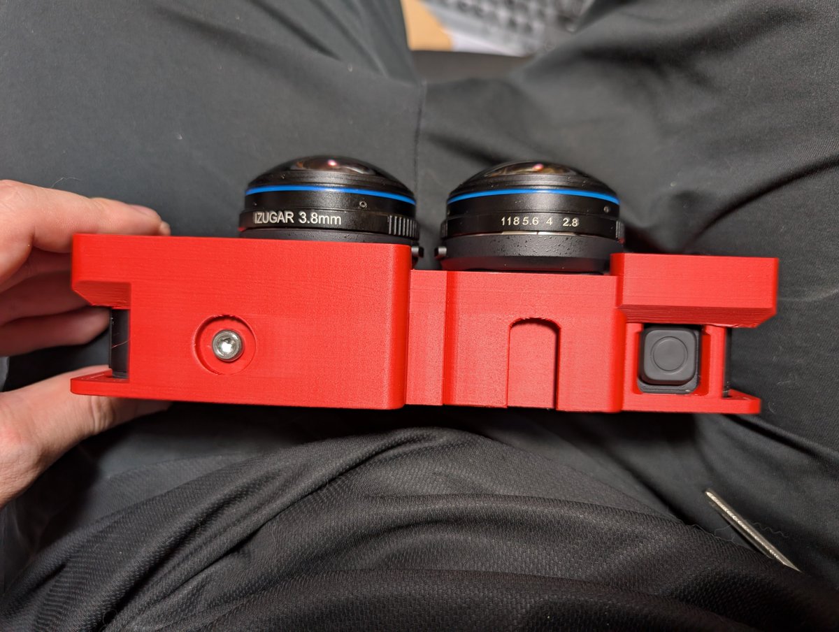 pentacoxian_dev's tweet photo. GoPro ILSの16K VR180撮影用リグできた。
近いうちに撮影サンプル上げられるといいな。
#VR180 #SpatialVideo https://t.co/AFfOtqh0pD