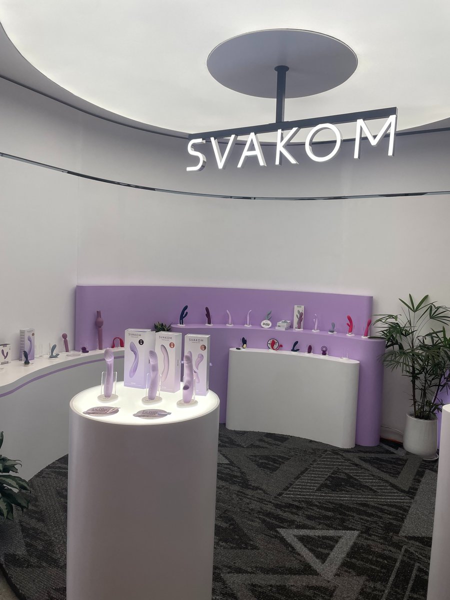 SVAKOM_pb's tweet photo. 毎日、
SVAKOMのかわいいアイテムたちと向き合っています🌸

#SVAKOM  #フェムケア  #セルフケア https://t.co/mFI2QlVX6a
