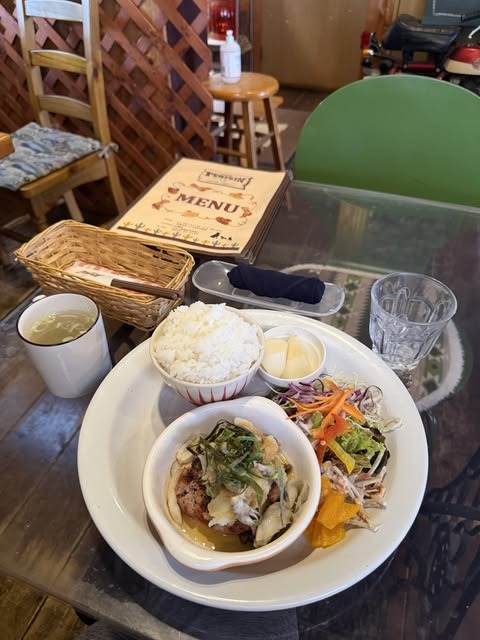 JamesMoorepod's tweet photo. 家を中古で買ったという方いらっしゃいますか？
中古で良かったというお話しあれば聞かせてください！
あと前の住人が家を手放した理由も知りたいです🙏 https://t.co/oKwdcpZF3N