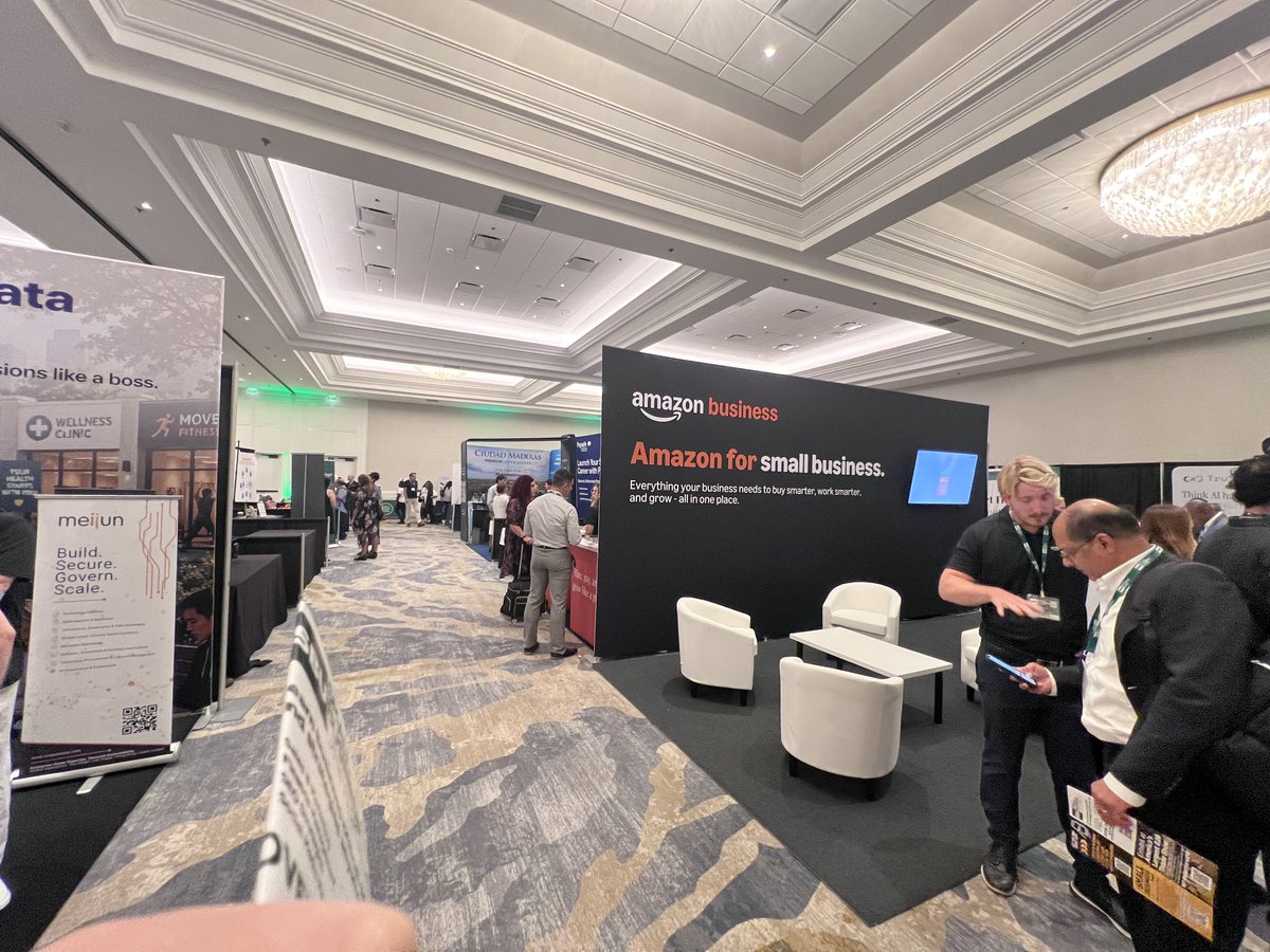 chughllp's tweet photo. #Event
Connecting with the Small Business Community in San Diego!

Chugh, LLP was pleased to attend the Small Business Expo in San Diego, bringing together entrepreneurs, business owners, and professionals for a day of networking, learning, and meaningful conversations. https://t.co/fDrGuEiXf4
