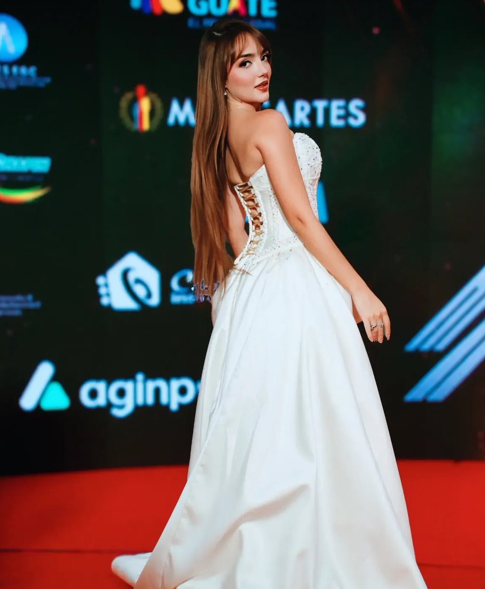 _danymood's tweet photo. Lo preciosa 🤩 toda una divaaaaaa✨✨

https://t.co/k2w3T5rMwK https://t.co/a0DUDb9MAj