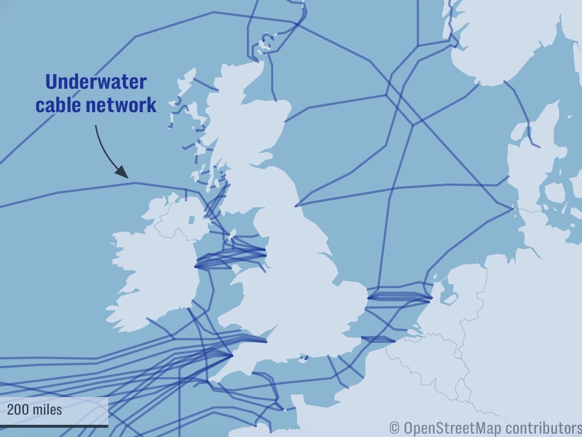 Grnfink2's tweet photo. Was passiert, wenn Russland mit einem Schlag die Unterwasserkabel sprengt, welche aus den Vereinigten Staaten nach Großbritannien verlaufen? Der lesenswerte Artikel eines ehemaligen Fregatten-Kommandanten klärt schonungslos auf. Schon heute könnten die Kabel vermint sein.
#Marine https://t.co/fVomVKQduh