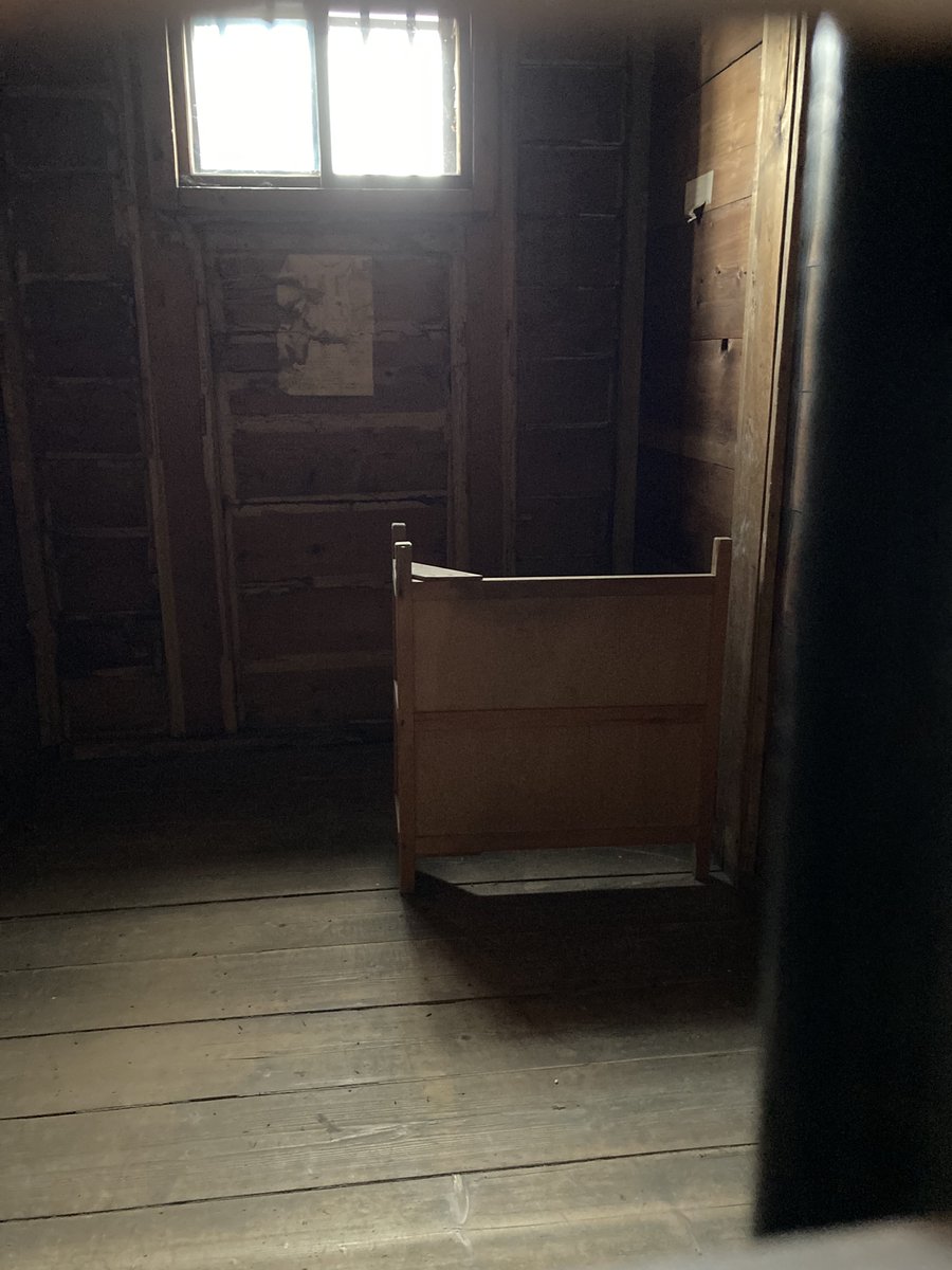 kabian_s's tweet photo. 道東の旅①。網走監獄。ゴールデンカムイ聖地巡礼。残念ながら土方と犬童が闘った教誨堂と偽のっぺら坊がいた第四舎は工事中で見学できなかったけど、見応えたっぷり。全部回るのに3時間近くかかった。 https://t.co/6i8TONr8lK