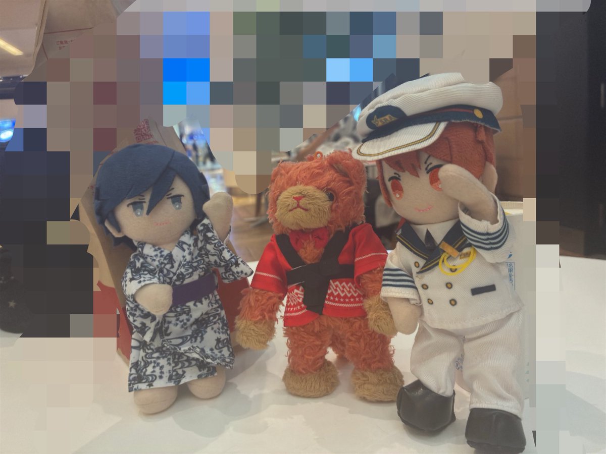 momon08RHf's tweet photo. 羽田空港に取り残された札幌ﾋｮﾛﾜｰと札幌から帰ってきたｳｫﾚが羽田空港で会ってきた https://t.co/Vw8lAjcxFn