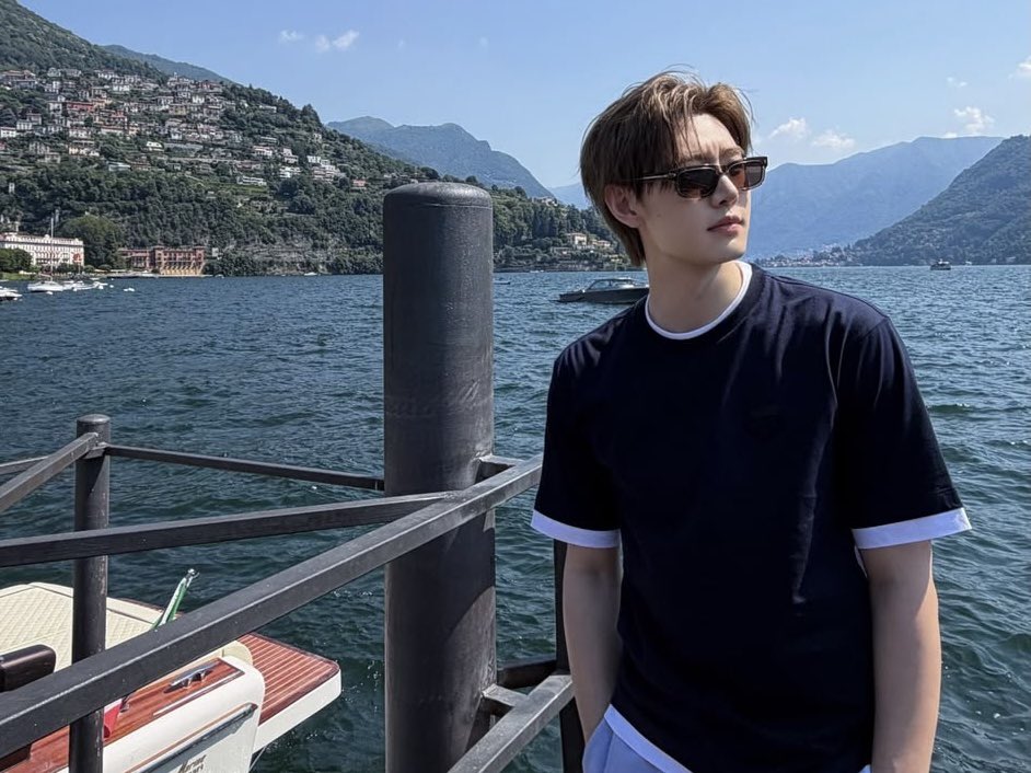 gyukissed's tweet photo. my eyes will remember you, should i ever see you again,
— a #sunsun 🔞 au

wherein it’s a competition of who can yearn harder, and you’re up against riley (sn), who’s willing to go back in time to save matteo (sh) https://t.co/BHozTSlfP1