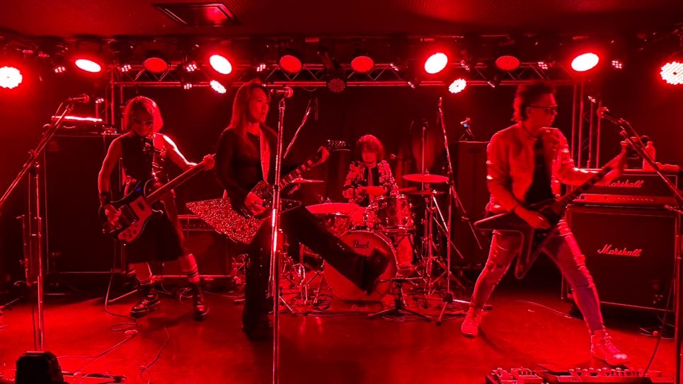 suto7's tweet photo. LOVESTORM(as Halestorm) @福島AREA559
加入後初ライブでした！福島遠征楽しかった！！

#HALESTORM
#LOVESTORM https://t.co/EPnxZKsv0Z