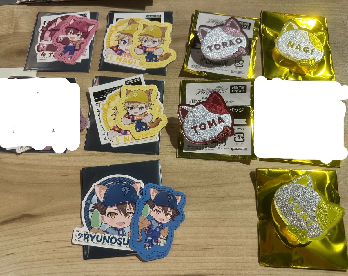RiN_agame's tweet photo. 【交換/譲渡】アイドリッシュセブン アイナナ ナンジャタウン ナンジャ

(譲)画像参照

(求)
ネームバッジ：天
クリアカード：一織2、天
ステッカー：一織、三月、陸、天、悠
ダイカットクリアカード：天
ビジュアルカード：天

都内手渡し希望。2点～郵送可。
↓続く https://t.co/iRtv54pcUh
