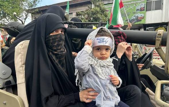 Godz7f0's tweet photo. جان‌فدای ایران؛
نه از سرِ شعار،
بلکه از عمق دلی
که هنوز برای خانه‌اش می‌تپد. ❤️

#جانفدایان_فارس
#جانفدایان_شیراز https://t.co/56y3sT0hQK