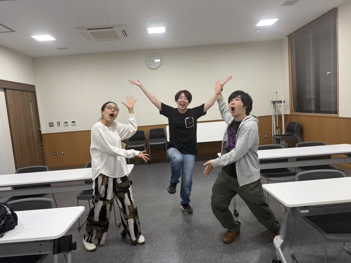 maki_0314's tweet photo. そうだった、そうだった！台本の内容的に演出家にSNS告知は禁止されていたのでポストできなかったのですが、ちーすけ＆アジくんとうち(HDS)のドンのともちゃんが稽古見に来てくれたのです！！貴重な意見をありがとう！！めちゃめちゃ参考にさせてもらって、あれができたよ！！

#THEONEs https://t.co/lbZR79BTSo