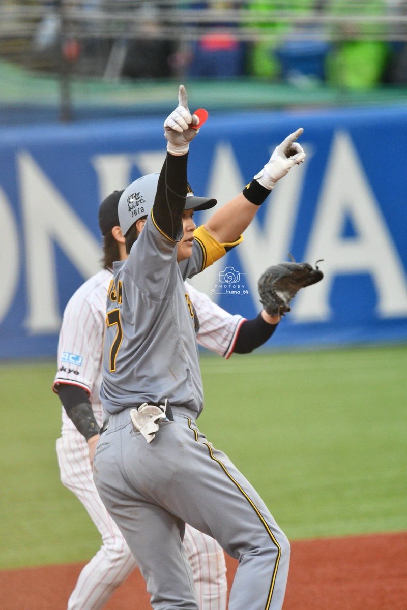 ____kuma_t4's tweet photo. 2026.9.23 神宮球場

寅威さん😭😭😭😭

 #伏見寅威
#阪神タイガース #hanshin #hanshintigers https://t.co/8pPGdynrAO