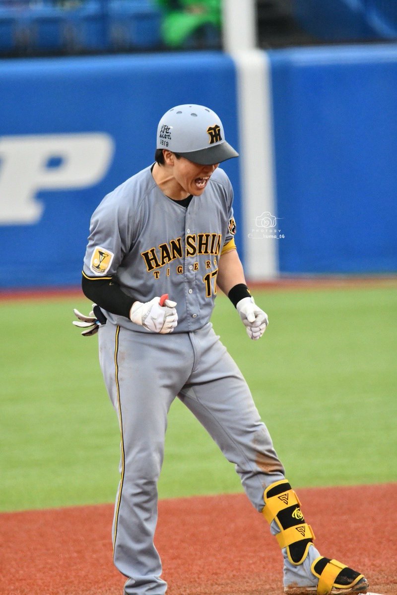 ____kuma_t4's tweet photo. 2026.9.23 神宮球場

寅威さん😭😭😭😭

 #伏見寅威
#阪神タイガース #hanshin #hanshintigers https://t.co/8pPGdynrAO