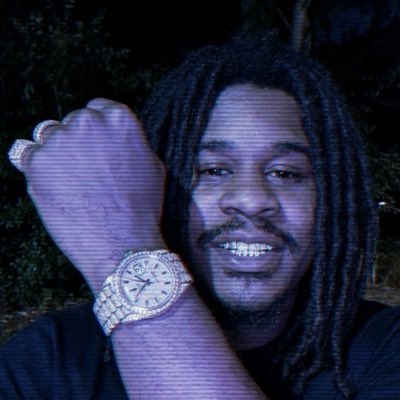 maurice_653's tweet photo. #NewProfilePic https://t.co/j5Puq9Pp0B