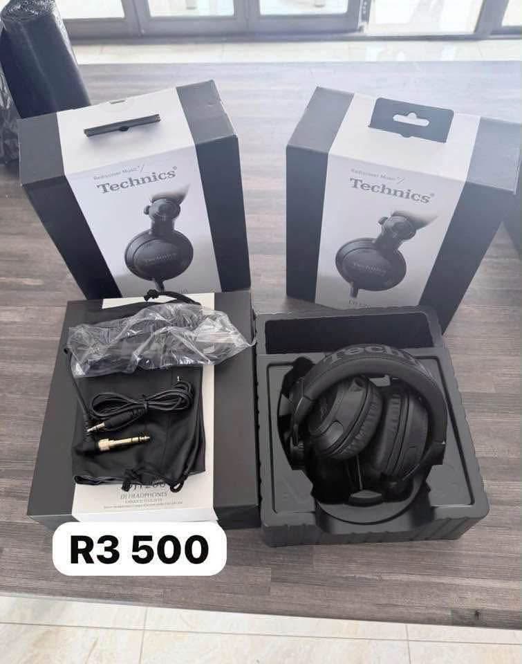 djntshebe's tweet photo. They available 
☎️Call me 0659211439👈🏿 https://t.co/4mA16Tb0ik
