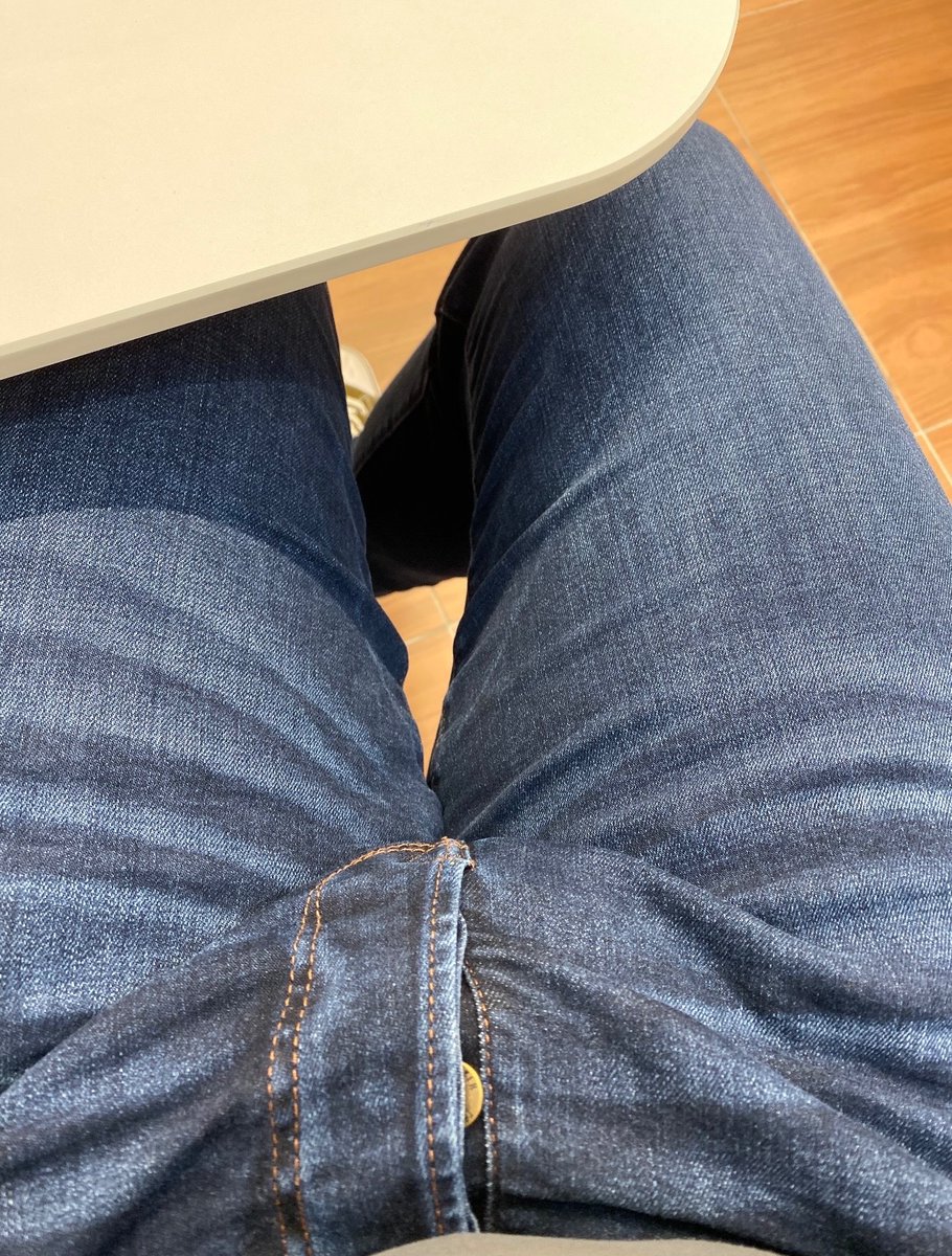 BiSquaddie's tweet photo. It’s not going to sort itself out! 

#bi #squaddie #bisquaddie #bisoldier #dom #cashcocl #bulge https://t.co/rcjhOjOCbm