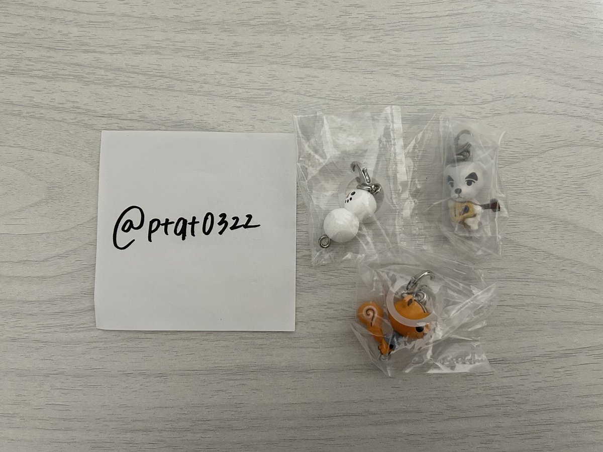 ptqt0322's tweet photo. どうぶつの森 つながリングチャーム 交換 買取

譲） ゆきだるま、とたけけ、ララミー

求） まめきち、はにわ

2：2又は3：2での纏めて交換のみ(郵送📮)

買取は定価+送料でお譲り🉑

お気軽にお声掛けください。 https://t.co/BxPQkvHHKS