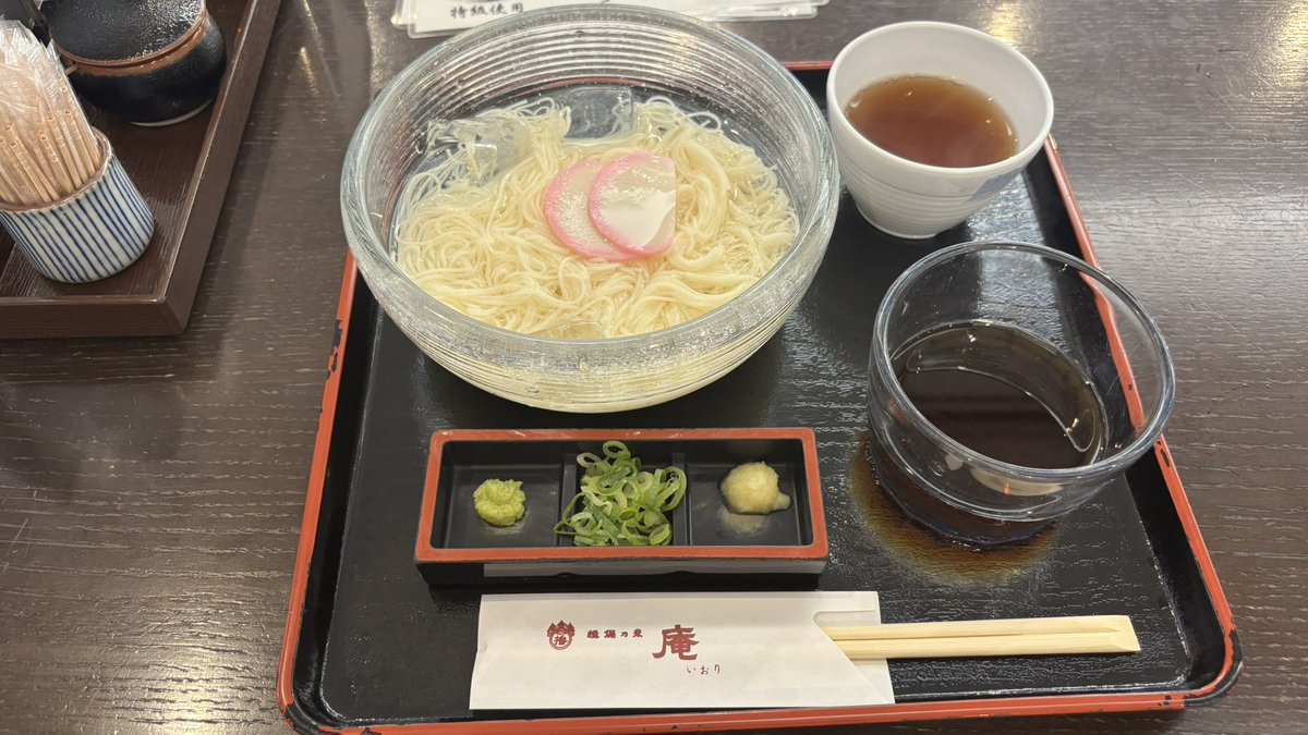 cuttlefisherman's tweet photo. そーめんやっぱり揖保の糸

兵庫県龍野市

揖保の糸の産地にて
そうめんちゅるちゅる(^^)

美味しゅうございました(^^) https://t.co/D8hVHS96DX