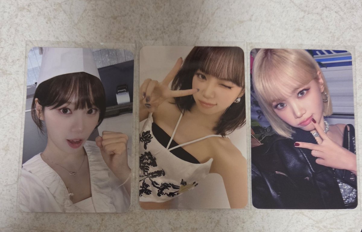 lesserafim__luv's tweet photo. @miihq7 リプ失礼致します
こちらにお求めごさいますでしょうか？
以下求めております🙇🏻‍♀️ https://t.co/UudeChwxhw