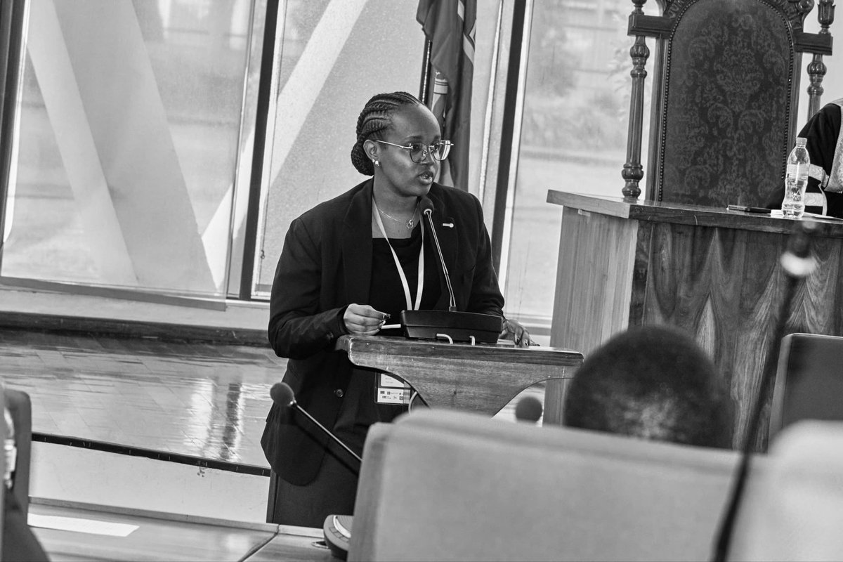 hanah_terisah's tweet photo. Day Two at #EAYP reminded me that leadership is about being part of something bigger than yourself. The conversations on SRHR, Education, climate action and our region’s future reminded me that our generation isn’t just inheriting East Africa we have a role in shaping it. https://t.co/YpxoRQwYHm