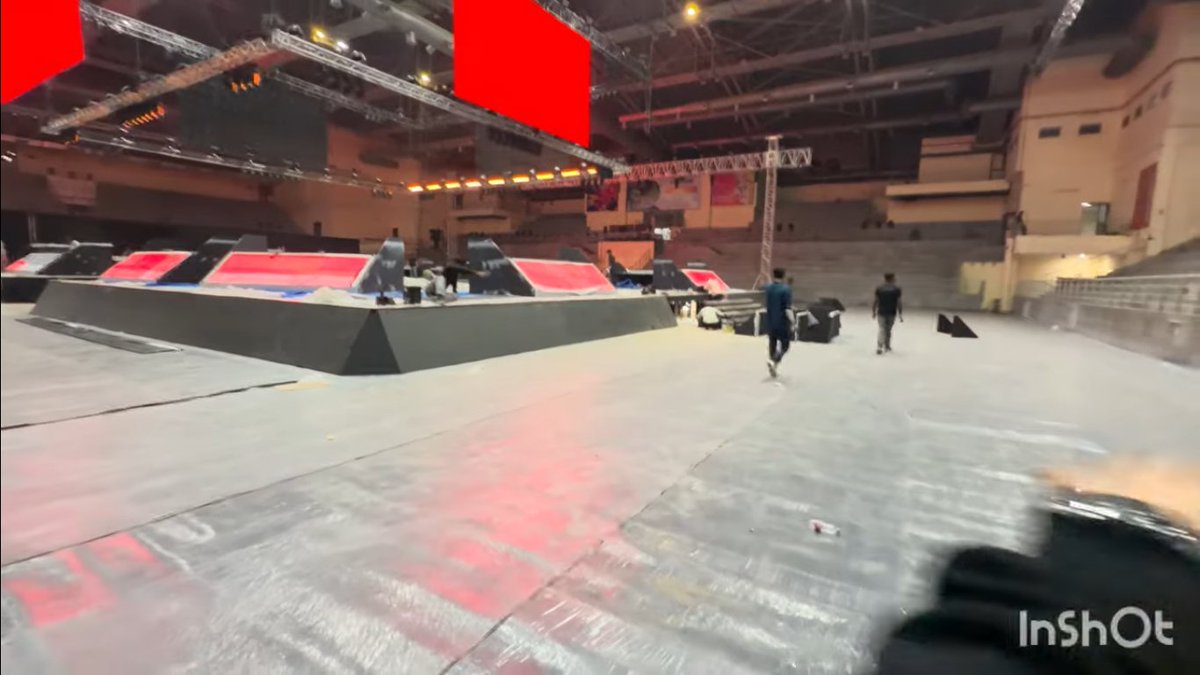wicketwizardry_'s tweet photo. Stage reveal #FFMIC https://t.co/GGI21ihy8A