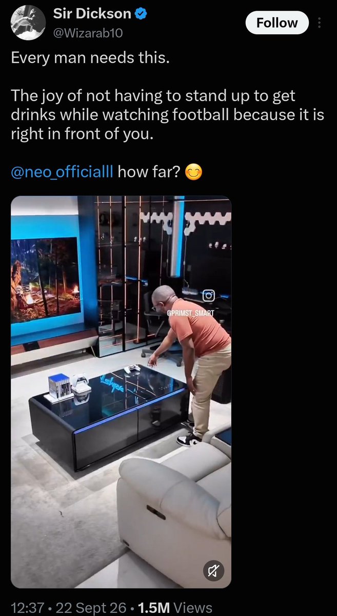 Mautiin01's tweet photo. From 1.9 million to 300k and you say make Chinese dey go??

Yibos dey craze, the one of 1.9 million can still be fake, that’s how crazy they can be! ENSHIERE 🤣🤣 https://t.co/4y35MsITnJ