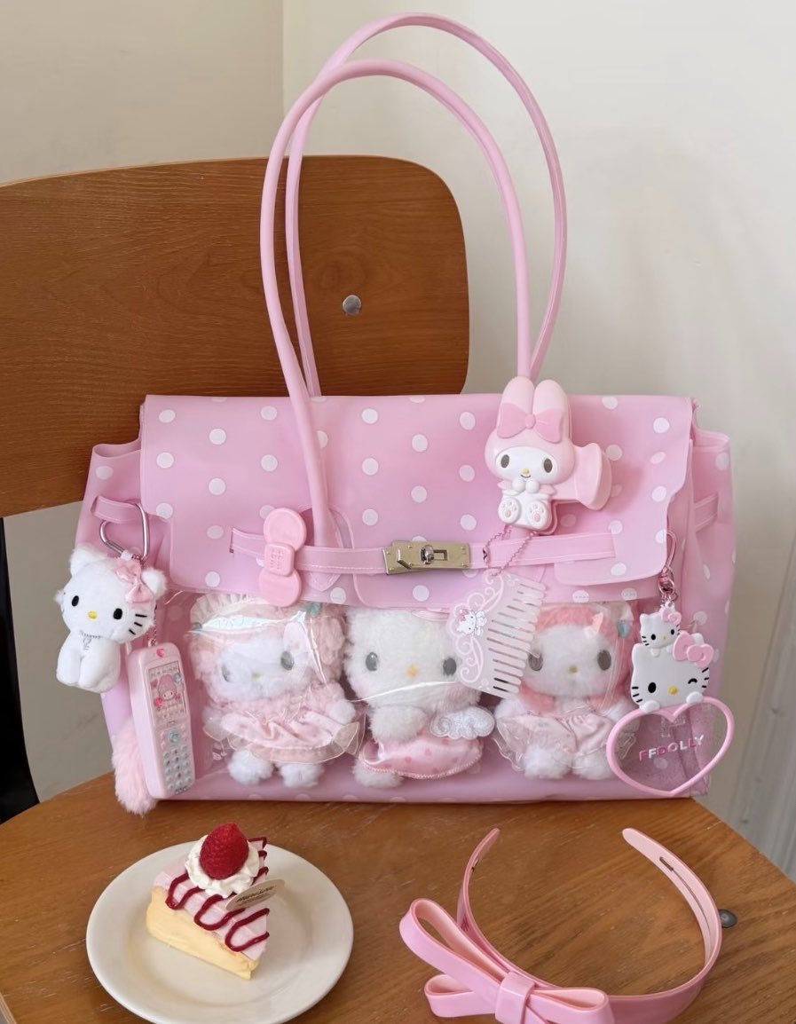 _honeytoastshop's tweet photo. (เปิดพรี) กระเป๋า jelly bag 🎀 🫧 แบบมีช่องใส่ตุ๊กตาจากแบรนด์ FFDolly  

♡︎ ราคา 820 บาท 
♡︎ pink / blue 

แจ้งแบบและจำนวนสั่งทาง dm มัดจำ 50% ค่า https://t.co/9B9U2vc96K