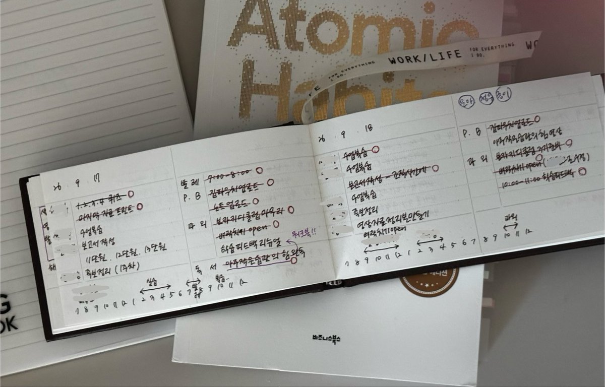 cozkidi's tweet photo. 예체능 입시생+알바하는 대학생+n잡하는 직장인 모두에게 추천하는 플래너 작성법!! 타래로... https://t.co/lzBVORT4an