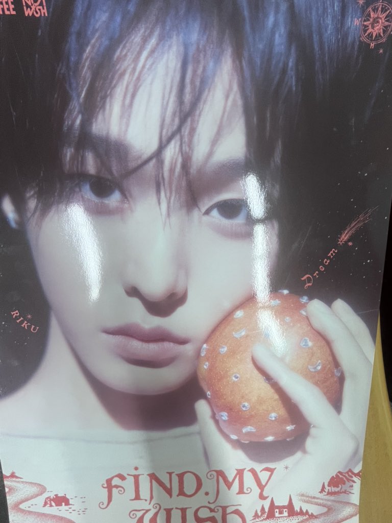 _kuiiiiii's tweet photo. 메가커피에서 포스터 받아왔어^_^ https://t.co/94xN4PI5Jy