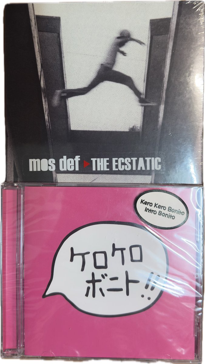 floirrr's tweet photo. Support your local record store https://t.co/b7cyI35ES4