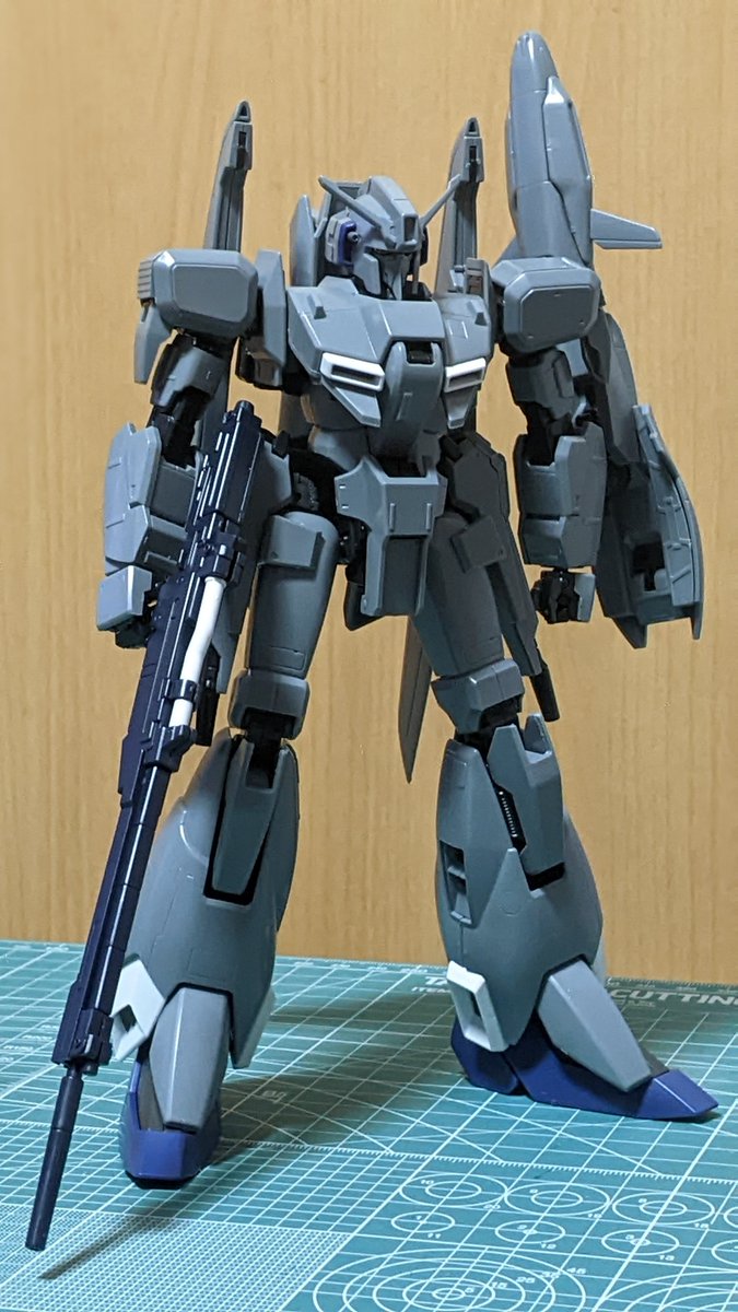 Yosuke_msm07s's tweet photo. MGゼータプラス（ユニコーンver.）
素組み完成✨
これは、メチャカッコイイですね〜😍
ゼータ系の鋭角デザインのイケメンフェイスがイイ！
#ガンプラ
#ゼータプラス
#ガンダムセンチネル https://t.co/FJspLtXPcH